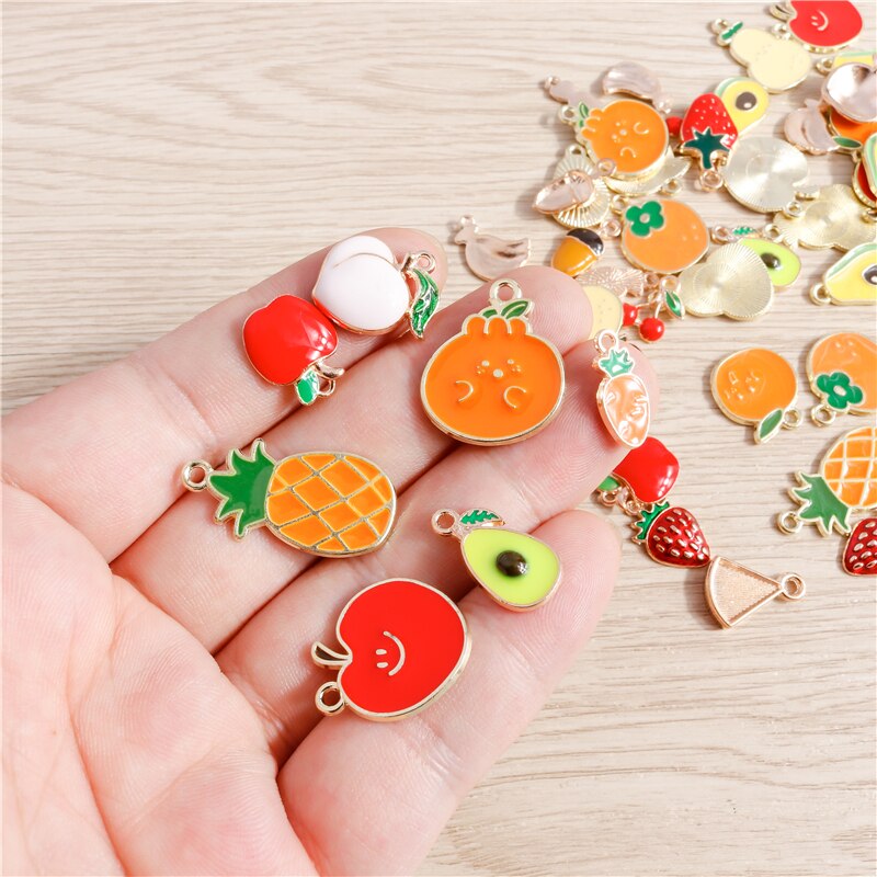 10 pçs/lote Esmalte Encantos para Brincos Pingentes Colares Fruta Morango Abacaxi Banana Laranja Encantos Artesanais Fazer Jóias