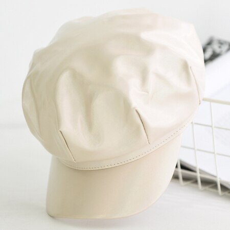 Ht2555 baskrar kvinnor pu läder åttkantig tidningspojkekeps damer vår höst baskerkeps konstnär målare hatt kvinnlig sjöman kapten keps: Beige