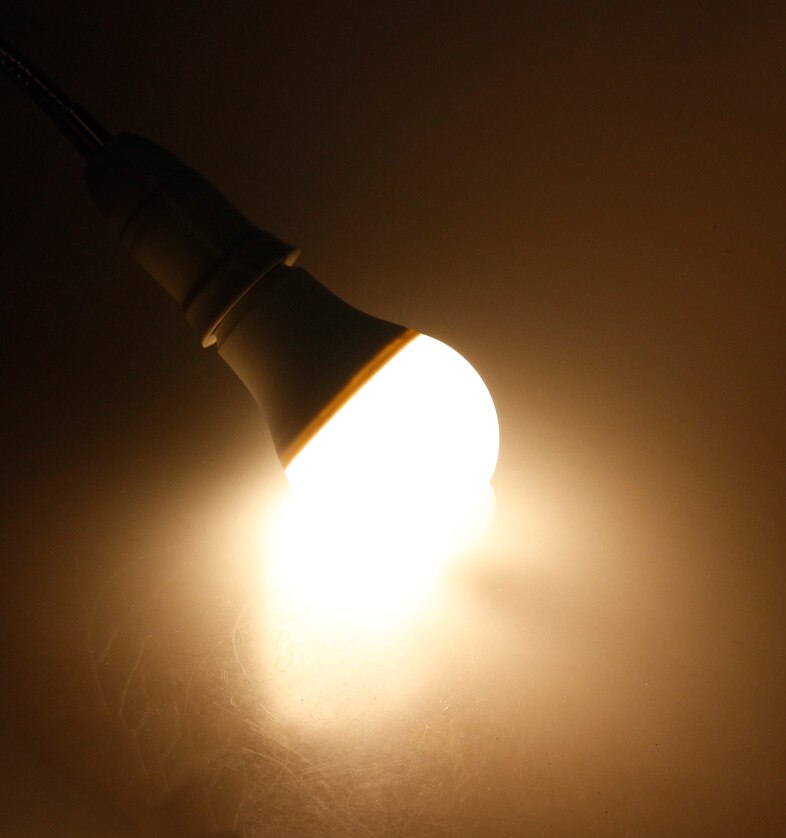 Ammtoo  e27 b22 pir bevægelsessensor led pærer 12w 16w automatisk tænd/sluk led lampe følsom menneskekroppens bevægelsesdetektor natlys: Varm hvid / E27 18w