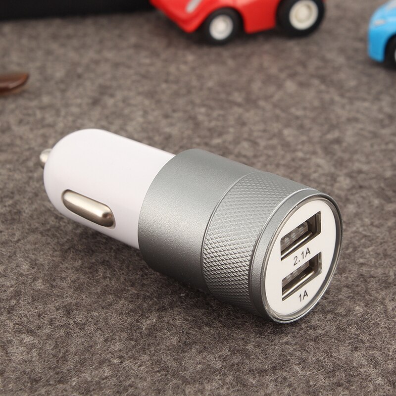 Cargador de coche USB doble, cargador plano de Metal para teléfono móvil, carga Universal de 2,1 V, cargador de coche de cañón de acero pequeño