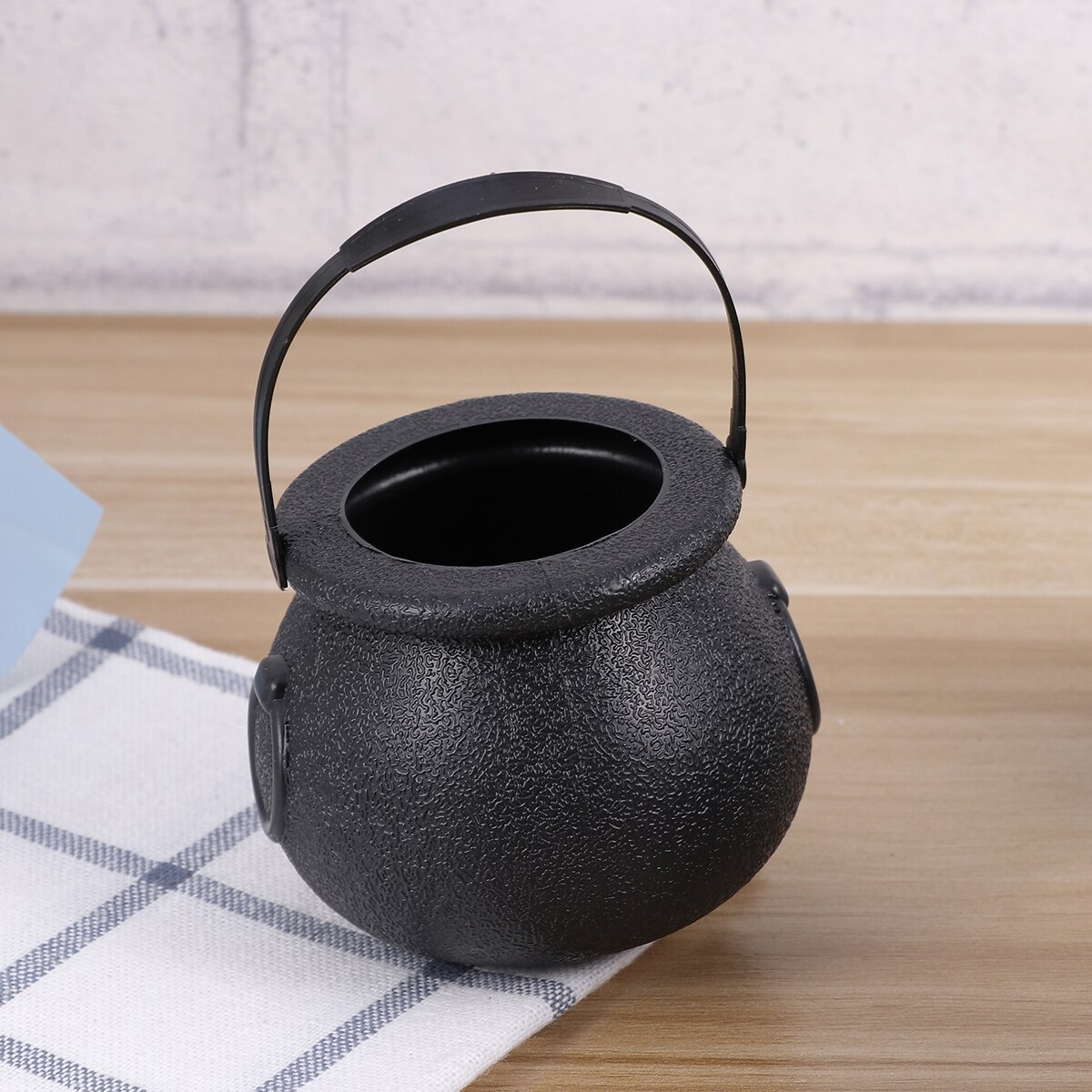 10pcs 5x7cm Halloween Candy Bucket Witch's Cauldron Trick or Treat Candy Pail Holder