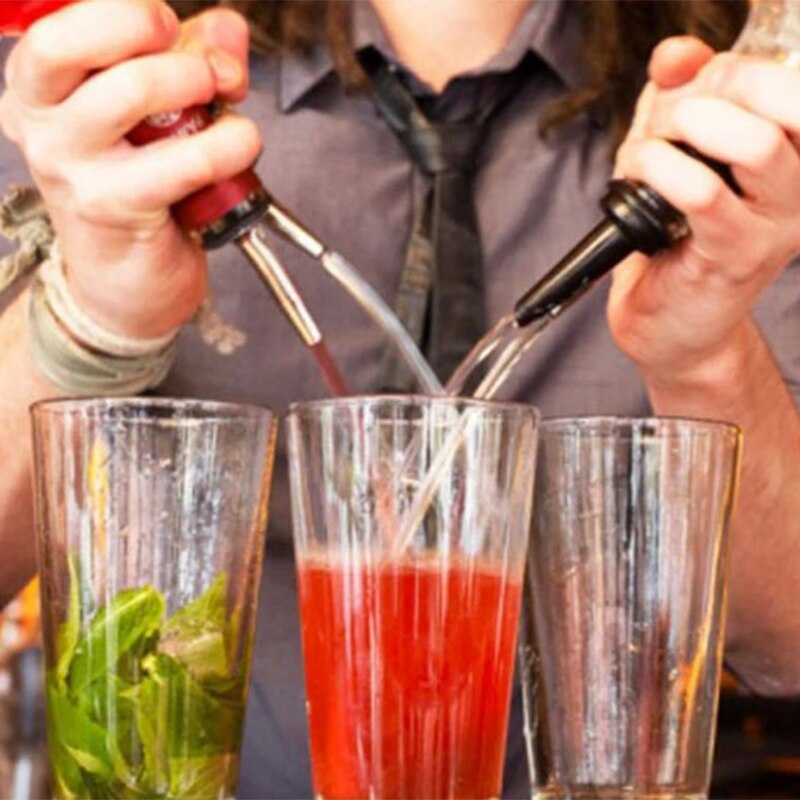 2PCS Pouring Stainless Nozzle Steel Alcohol Bottle Spirit Pourer Mobile Plug Bar Wine Stopper Pours