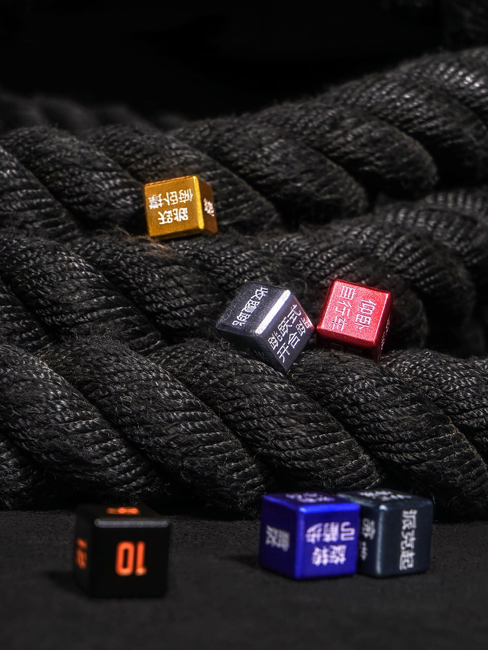 Fitness Dice Advanced Alloy Portable Fun Cube Throw Dice Start Your Training Mode Exercise, Help With Attached Teaching Fitness