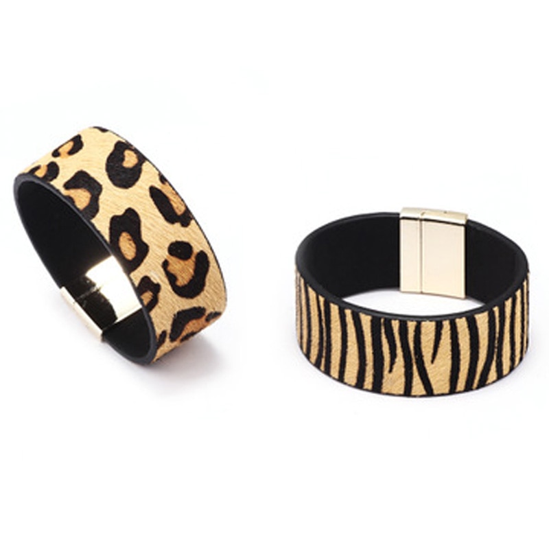 Exaggerated personality leopard print wide side belt bracelet women's titanium steel magnetic absorption Metal Bracelet