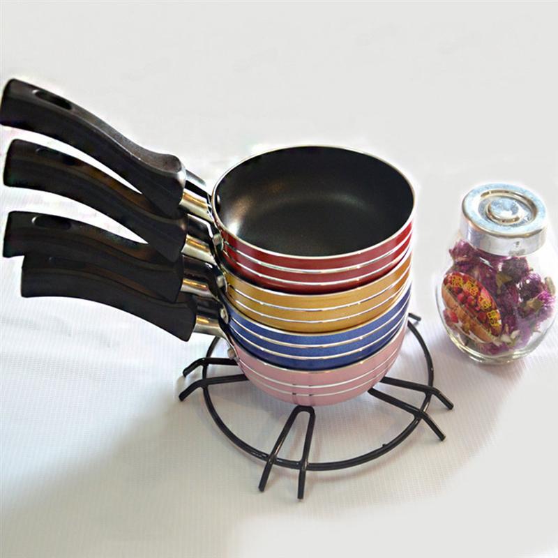 Mini Gebakken Eieren Steelpan Kleine Koekenpan Platte Non-stick Kookgerei Roosteren Pannen (Willekeurige Kleur)