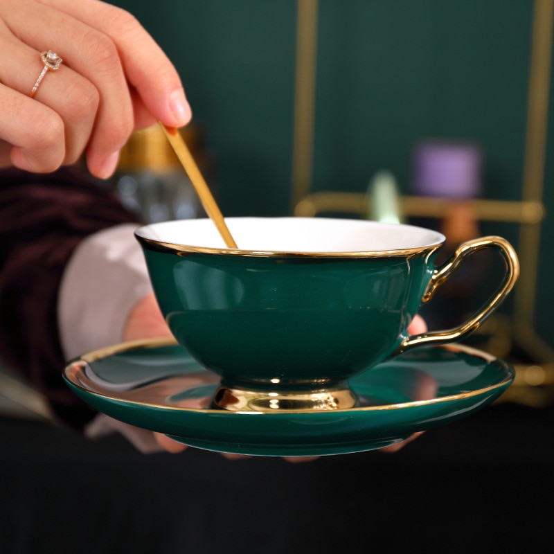 Green Ceramics Cup and Saucer Porcelain Simple Tea Sets Room Coffee Cups Tazas Para Cafe Kitchenware