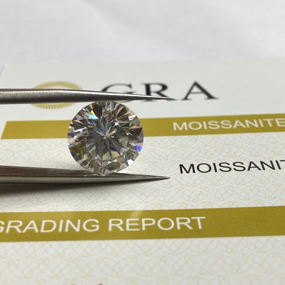 Lab diamond Moissanite stone excellent cut 0.7 ct 5.5mm GH Color moissanite stone