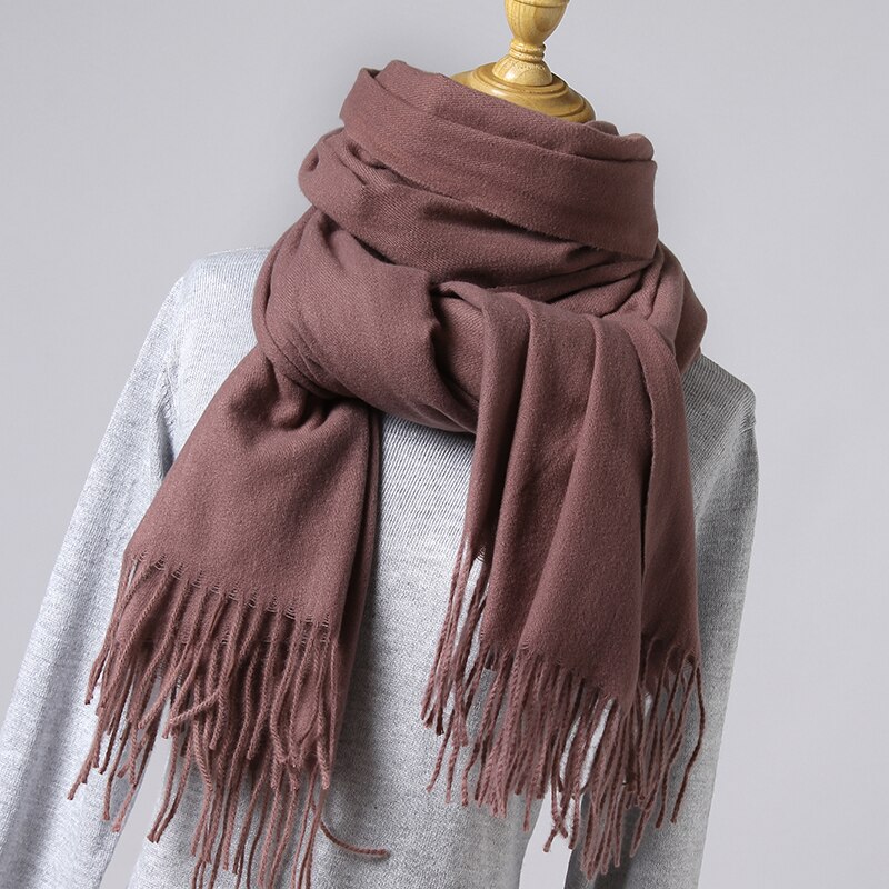 Vinterscarf kvinnor enfärgade sjalar och omslag tjocka varma kashmirliknande halsdukar dam tofsar pashmina echarpe femme: Känna 15