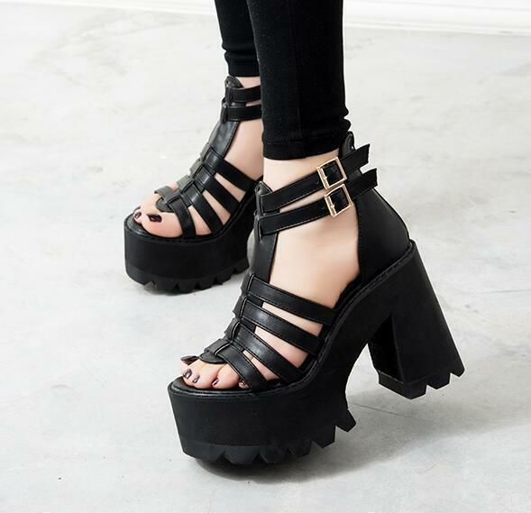 Sandalias de gladiador Punk para mujer, zapatos de tacón grueso con plataforma y Correa, hebilla de Punta abierta