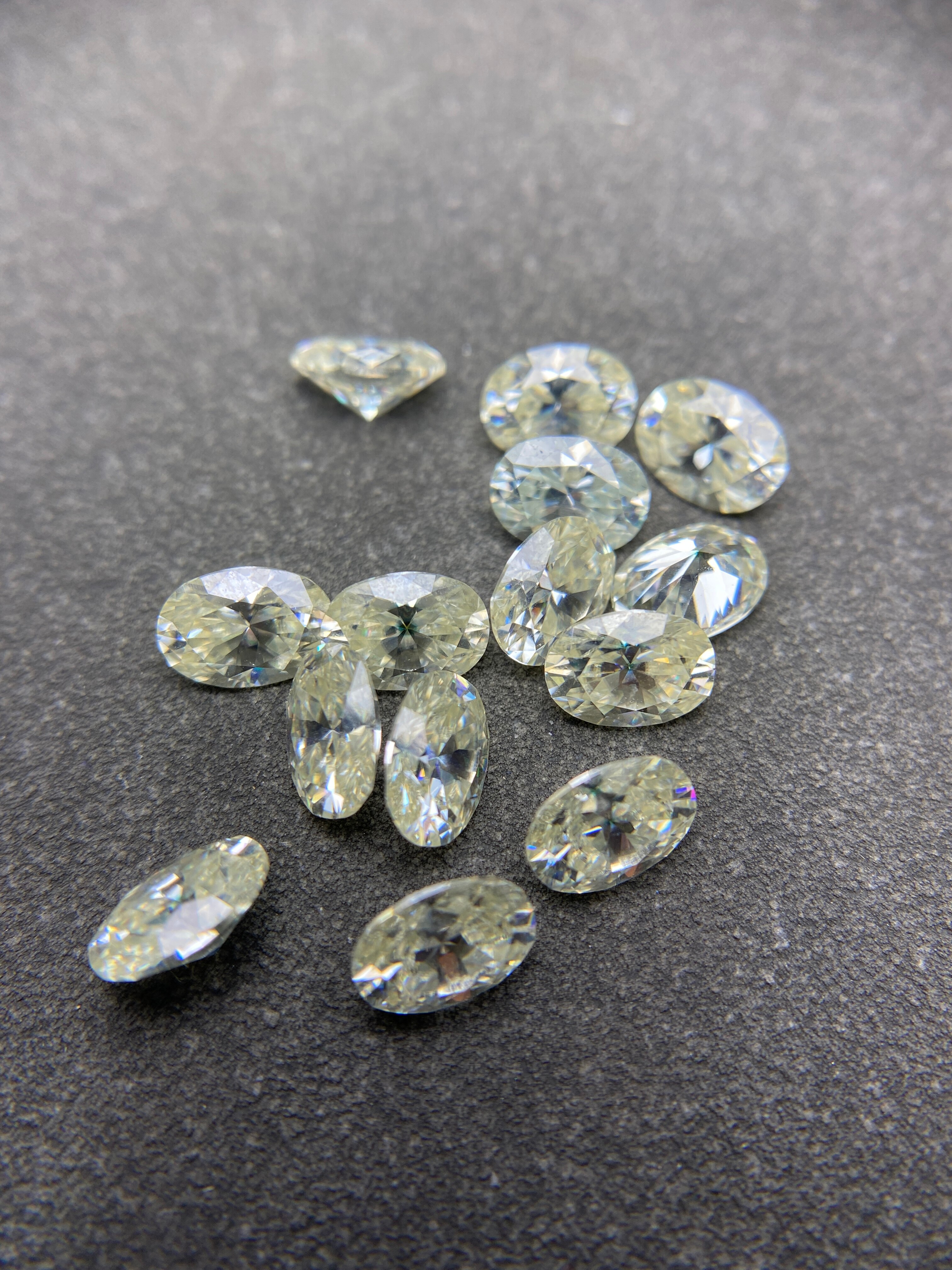 100% 5x7mm 1.0CT Moissanite ovale Face Cutter pietra nuda laboratorio allevato diamante matrimonio fidanzamento gioielli supporto all&#39;ingrosso