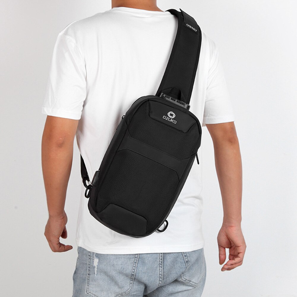 Portable Large Capacity Multi-Function Man Chest Bag Waterproof Anti-Theft USB Charge Port Chest Pack With Lock