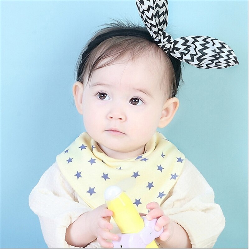Baby Bibs Cartoon Saliva Towel Baby Care Stars Printing Children Triangle Fashoin Bib Child Cleaning Products