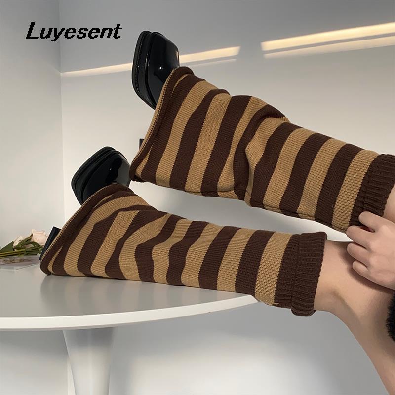 Chaussettes gothiques à rayures pour femmes Y2k, couvre-pieds en tricot décontracté, Long, évasé, Chic, longueur mollet, coréenne