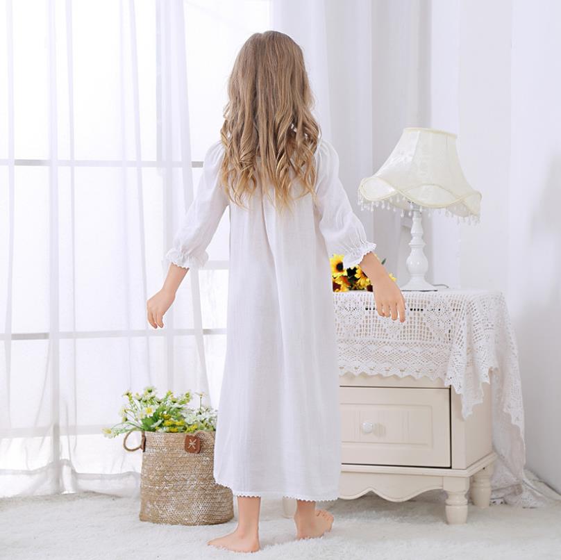 Spring sutumn cotton sleep wear for girls children 3/4 sleeve Square collar nightgown kids homeclothes soft clothes ws1339