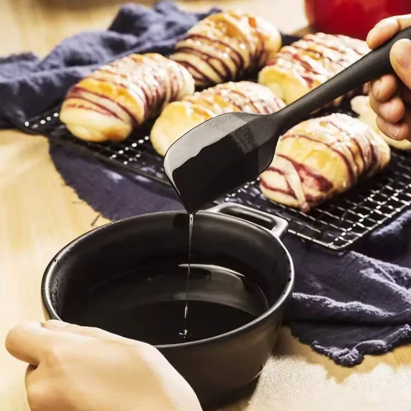 Silicone Cake Spatula Scraper Set Non-Stick Heat-Resistant Turners Spatulas Oil Brush Kitchen Baking Cooking Mixing Kitchenware