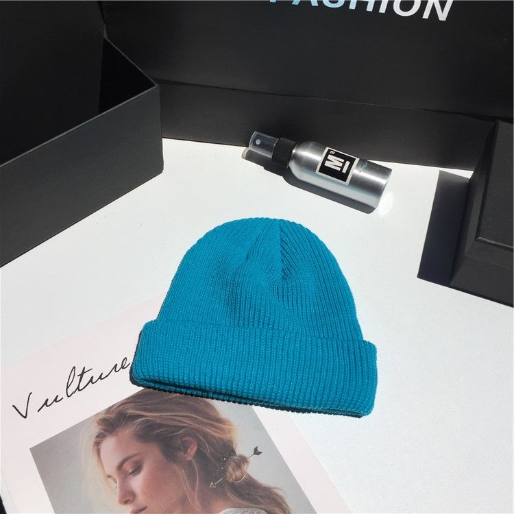Gorro de lana de punto cálido de Color sólido de invierno y otoño para hombre y mujer, gorro con puños fluorescentes, gorro femenino, gorro cálido, gorro informal: Aqua Blue