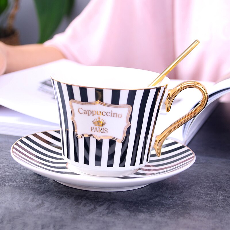 Concise Stripe Bone China Coffee Cup Saucer With Gold Spoon Ceramic Paris Tea Cup 225ml Porcelain Teacup Cafe Drinkware