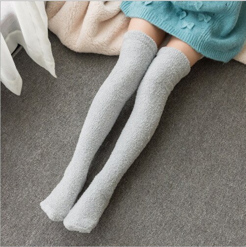Women's Knee Socks Winter Coral Fleece Knee-socks Long Over Knee Cute Stockings Thick Warm Striped Socks: Gary