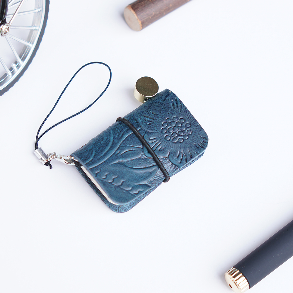 Ultra Mini notebook Traveler's manual Retro Leather style book Applicable to hang Decoration Diary book notepad 32 sheet 64 page