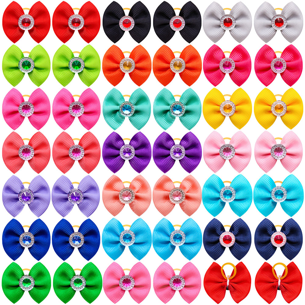 20 pièces été chien cheveux arcs chien arcs avec diamant coloré toilettage élastique pour petit chien animal de compagnie filles toilettage cheveux accessoires: M / WHITE