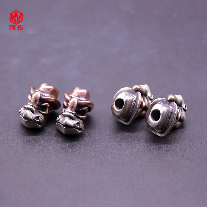 1PC Retro White Copper Red Copper Knife Beads Bull head Skull Paracord Beads Lanyard Pendants