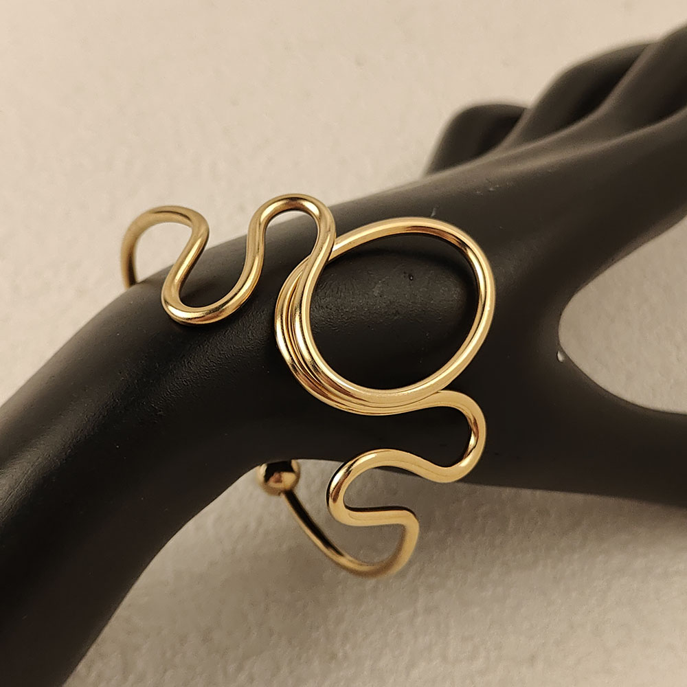 Uforgyldte damearmbånd med uregelmæssig form, meget vandtætte metalarmbånd, festsmykker