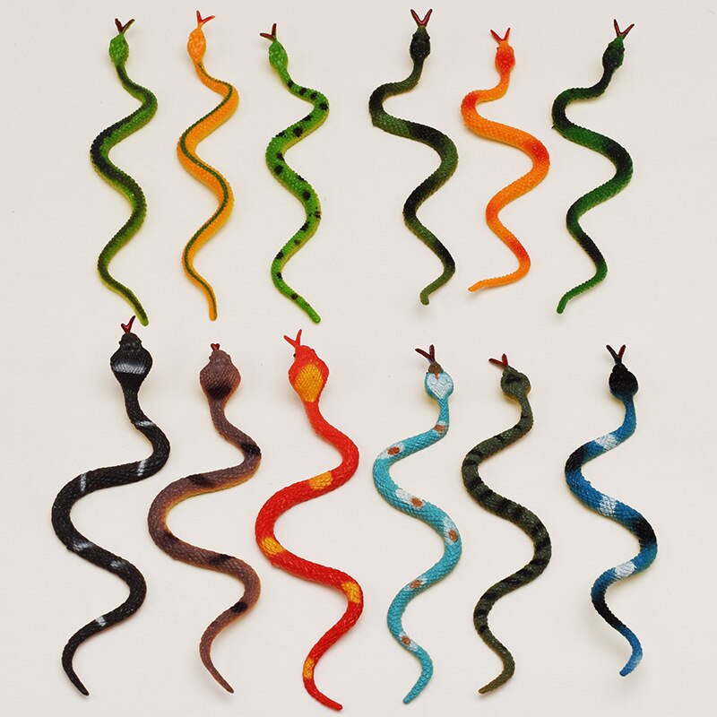 12pz Parodia giocattolo di simulazione rettile modello cobra pvc morbido serpente di gomma scaltro spaventoso giocattolo modello mini di serpente