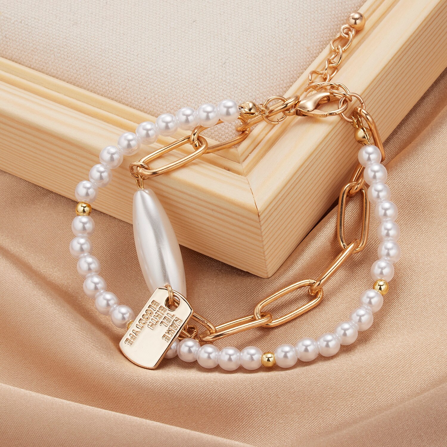 Pulsera geométrica hueca de oro para mujer, cadena de eslabones con diamantes de imitación, corazón redondo, Margarita, de joyería, 1 unidad: BR21Y0137-4