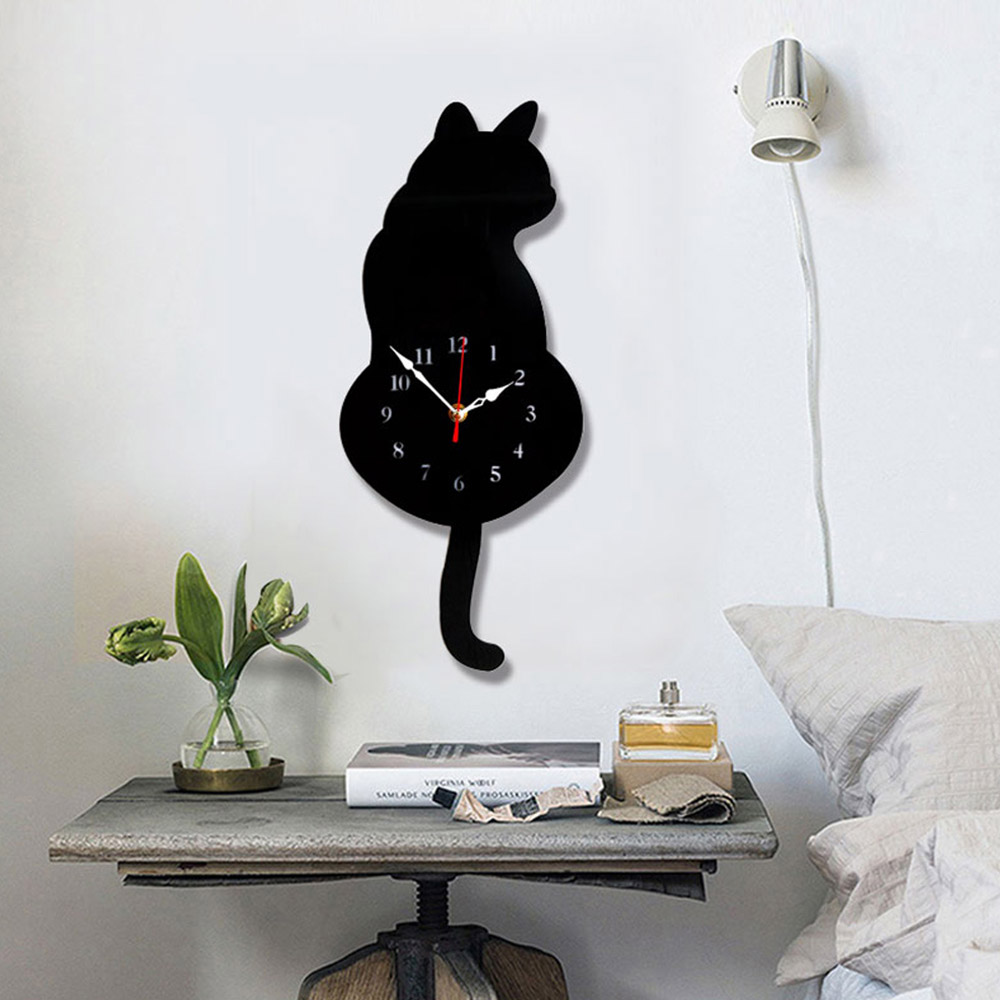 Wall Decoration Wagging Tail Cat Wall Clock For