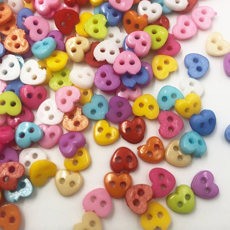 100PCS 6mm Resin Heart Mini Tiny Buttons Craft Sewing Tools Decorative Button Scrapbooking Garment DIY Apparel PT210