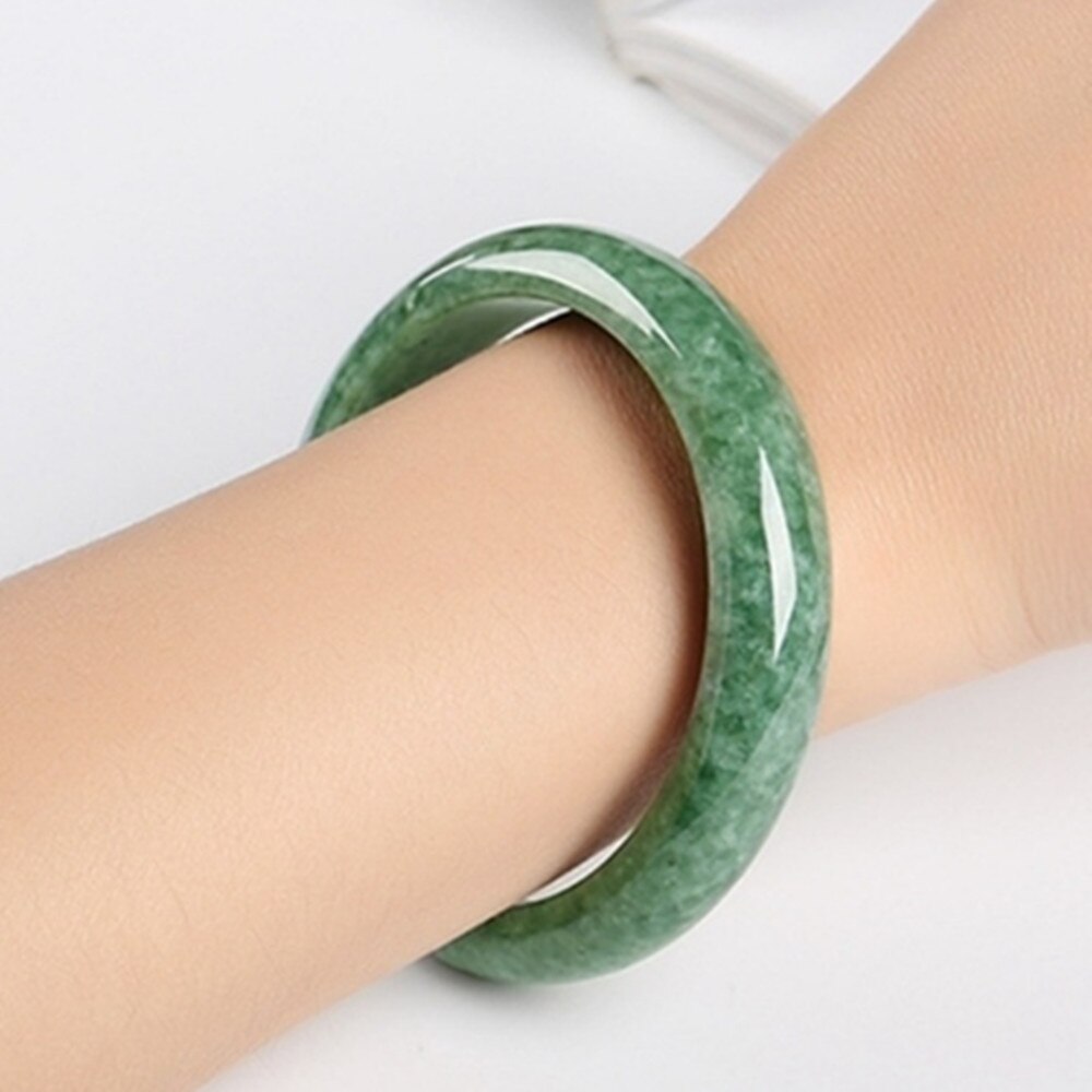 Beautiful Lady Bangle hand-polished Dark green Bangle YU002