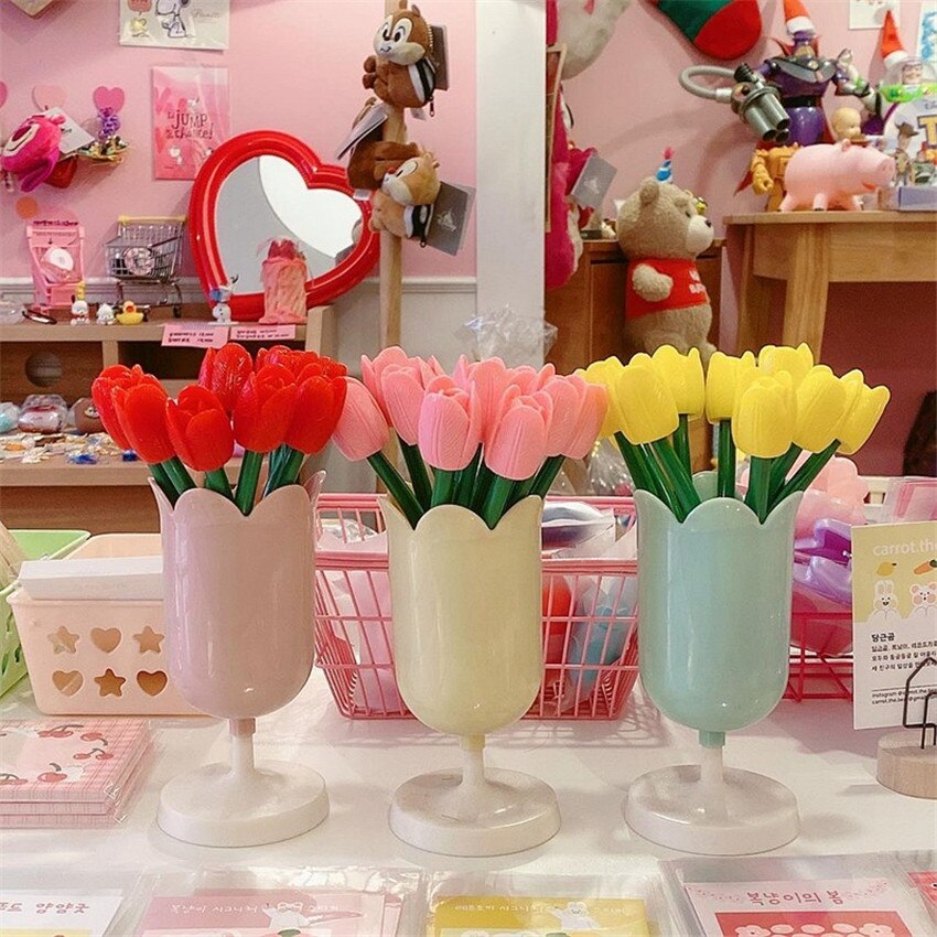 Koreanische eins Frauen machen-hoch Pinsel Lagerung Kosmetische Lagerung fallen 4 Farbe Tulpe Bleistift Vase Kamm Schreibtisch Container Schlafzimmer Organizer