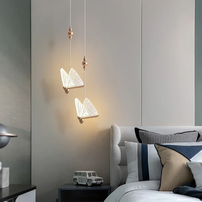 Luces colgantes de noche nórdicas, lámpara colgante Woonkamer, decoración del hogar, candelabros creativos de lujo modernos, lámparas de mariposa roja de red estéticas