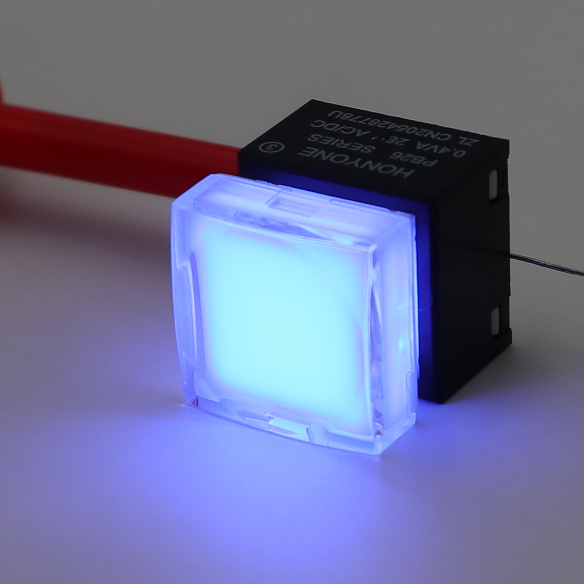 PB26-13M cuadrado 15*15mm con LED SPDT momentáneo auto-retorno botón pulsador PCB interruptor para procesador de vídeo: Blue LED