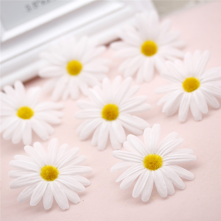 Parti 10 stk hvid daisy kunstige blomsterhoveder diy håndlavet pandebånd hårklips tilbehør bryllup bil dekoration festartikler