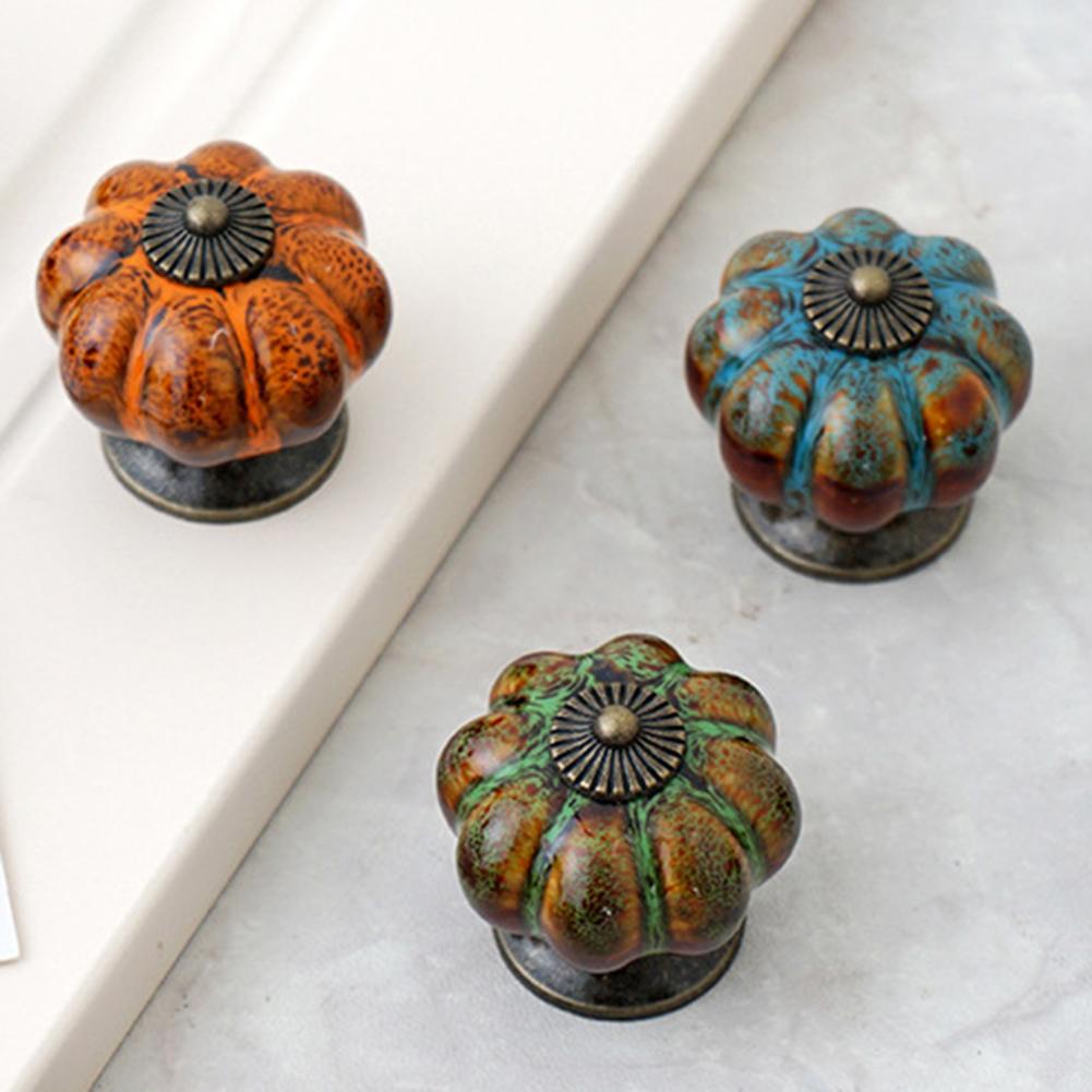 Knop bloem lichtblauw 40 mm porselein | Online Deurbeslagshop