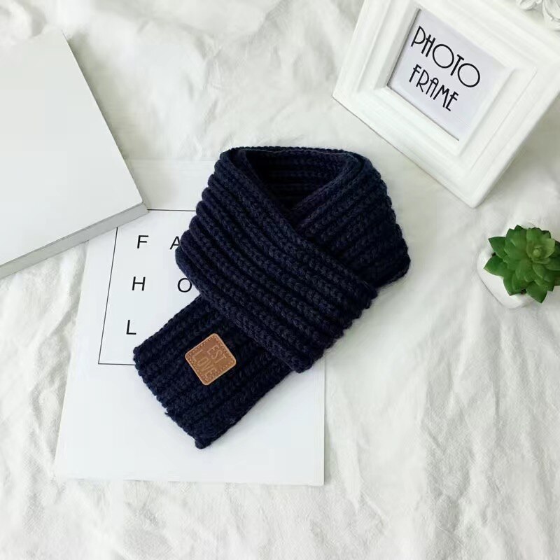 Schoolmeisje Schattige Kleine Sjaal Herfst Winter Festival Effen Kleur Veelzijdige Warme Gebreide Wol Korte Leuke Sjaal Voor Volwassenen: Marineblauw