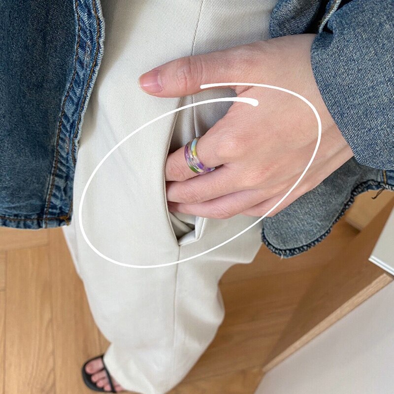 AOMU 1 zestaw pierścieni dla kobiet biżuteria moda kolorowy wielokolorowy, przezroczysty pierścień akrylowy z żywicy śliczne dziewczyny impreza biżuteria zestaw pierścieni