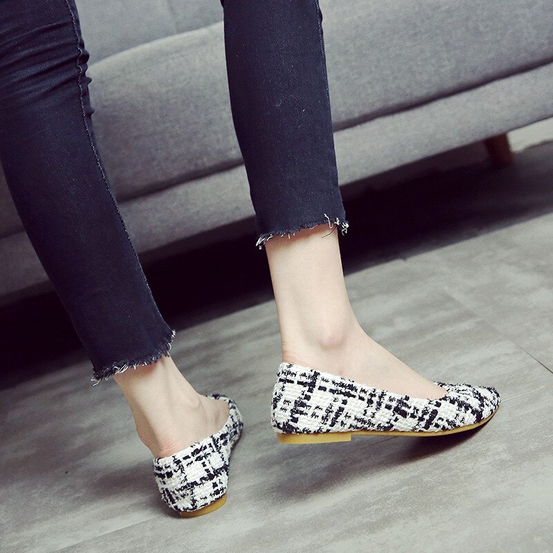 Korean Shoes Low Heels Loafers With Fur Bow-Knot Autumn Casual Female Sneakers Dress Flats Women All-Match Pointed Toe Slip