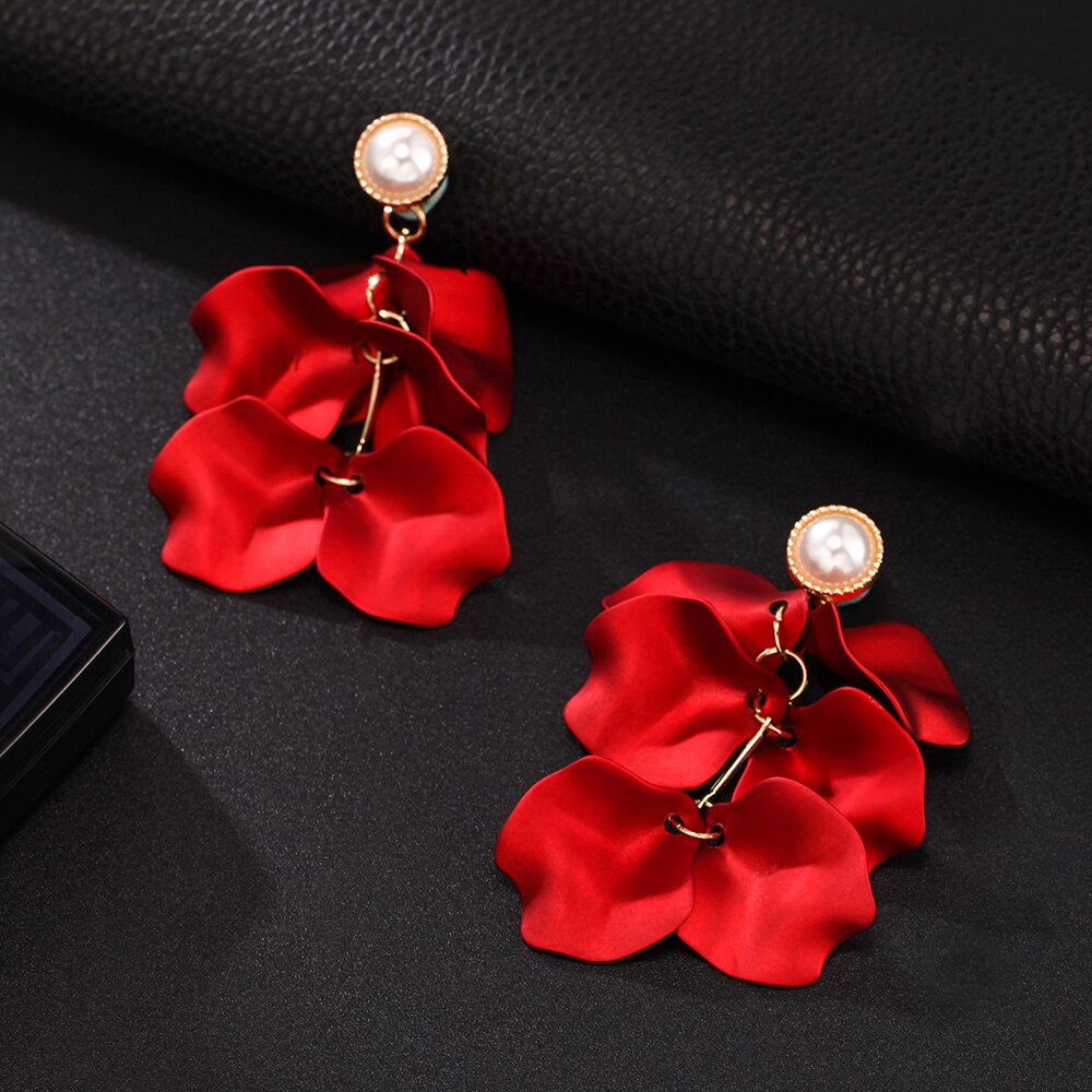 Erklæring rød blomst kronblad klip på øreringe til kvinder fest ørering til kvinder smykker: G