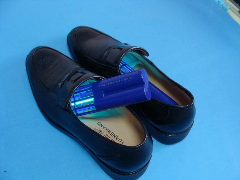 Pure physical ozone odor eliminator shoes uv sterilizer
