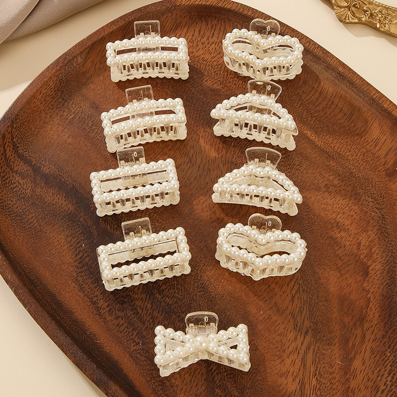 Pearls Beads Hairpin for Women Small Size Hair Claw Barrettes Headwear Horsetail Crab Hair Clip Hair Accessories