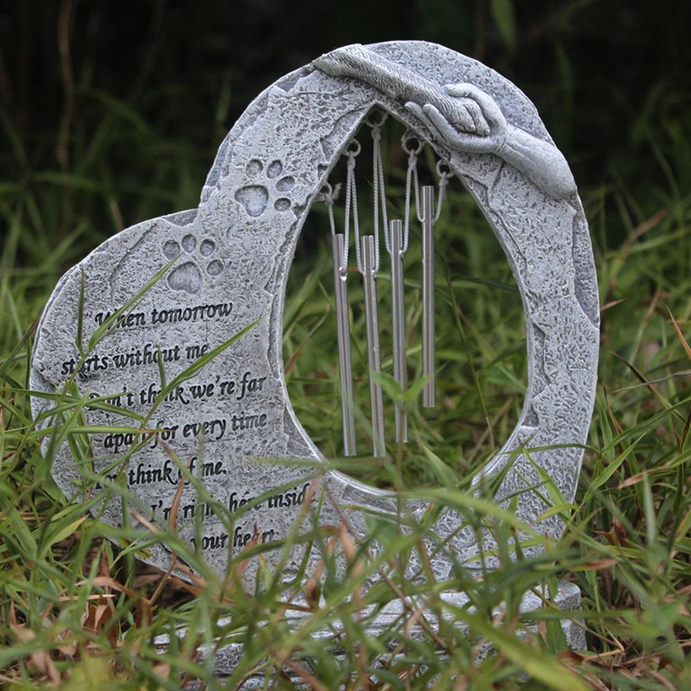 Puppy Tombstone Pet Memorial Stone Garden Pet Monument With Photo Frame Heart-Shaped Wind Chime For for Loss of Pet