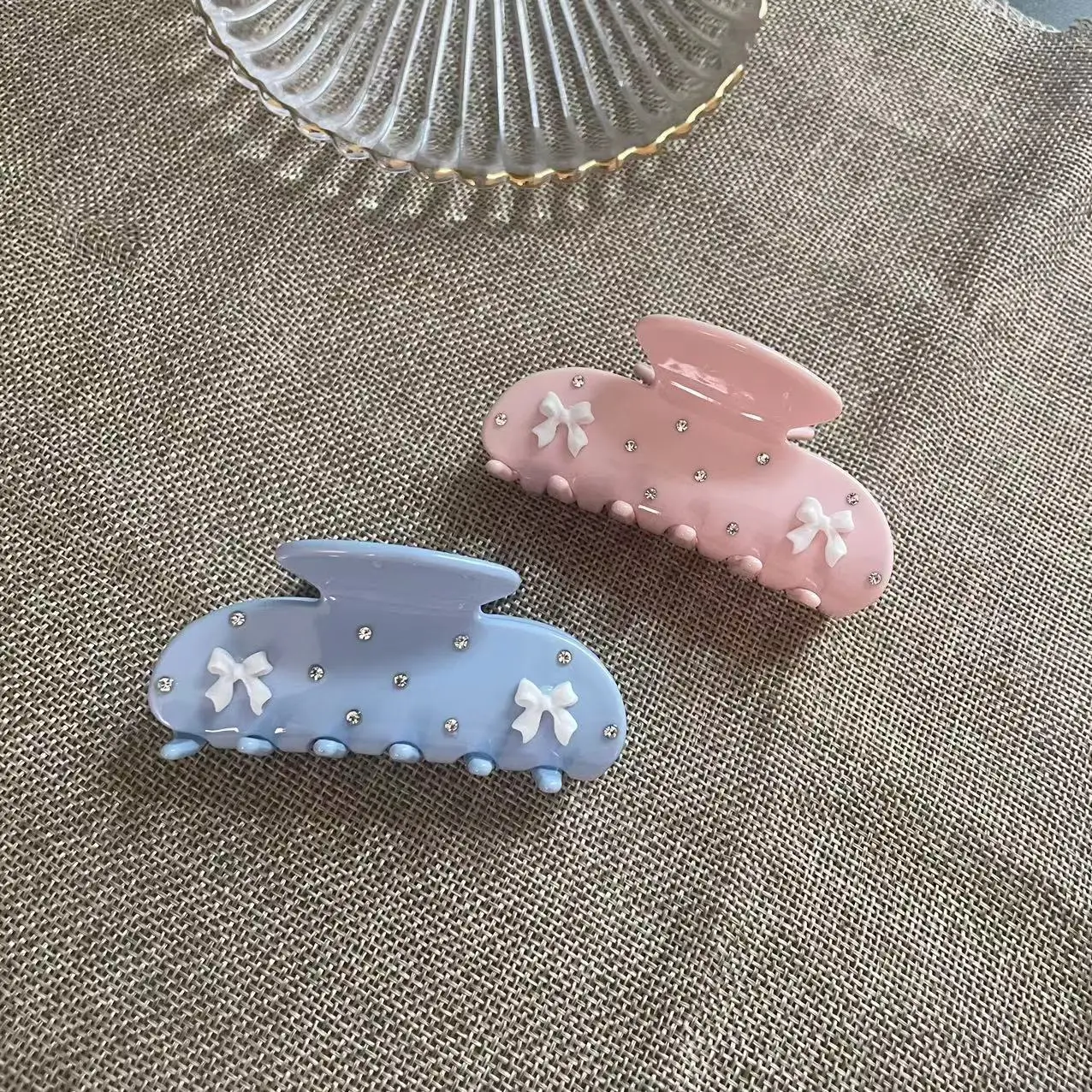 Accesorio para diadema de tiburón, pinzas para el pelo con tachuelas de diamantes y lazo, pinzas para el cabello geniales, sujeción fuerte para accesorios para el cabello largos y gruesos
