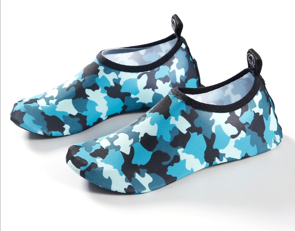 Beach shoes camouflage diving shoes quick-drying skinny swimming shoes upstream shoes