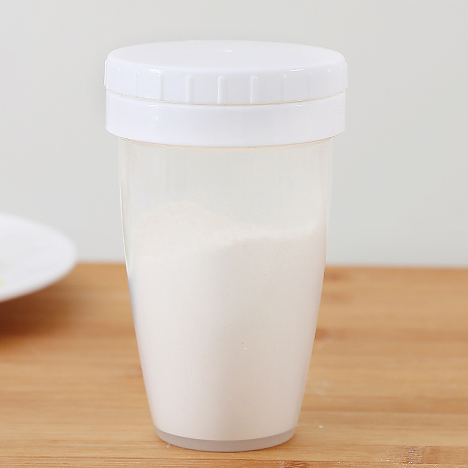 1pc Creativity Baking Dusting Jar Plastic Powder Chocolate Shaker Icing Sugar Powder Flour Powder Cocoa DIY Coffee Sifter Shaker: Default Title