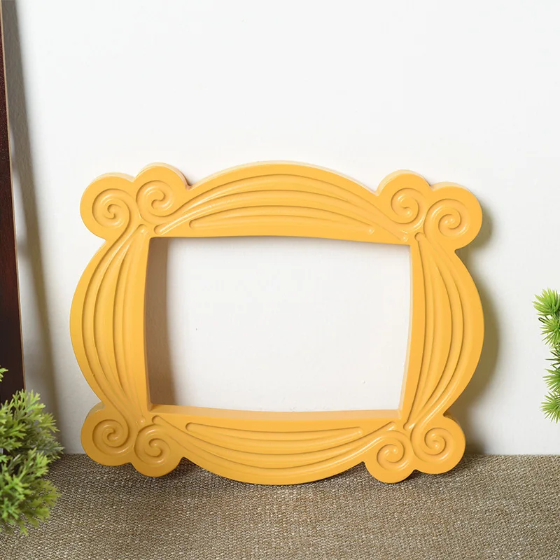 Marco de puerta de la serie de TV Friends hecho a mano, marcos de fotos amarillos de madera, colección coleccionable de decoración del hogar, Cosplay de dibujos animados Rahmen