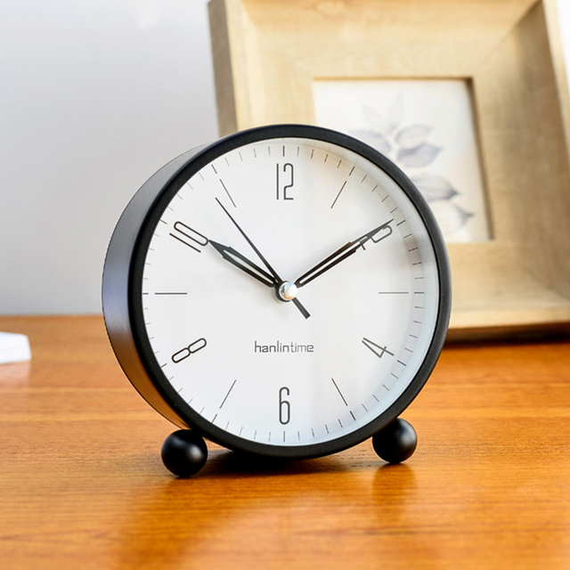 Alarm Clock Silent Luminous Clock Bedside Modern Minimalist Metal Bedroom Small Clock Tabletop Decor horloge: black