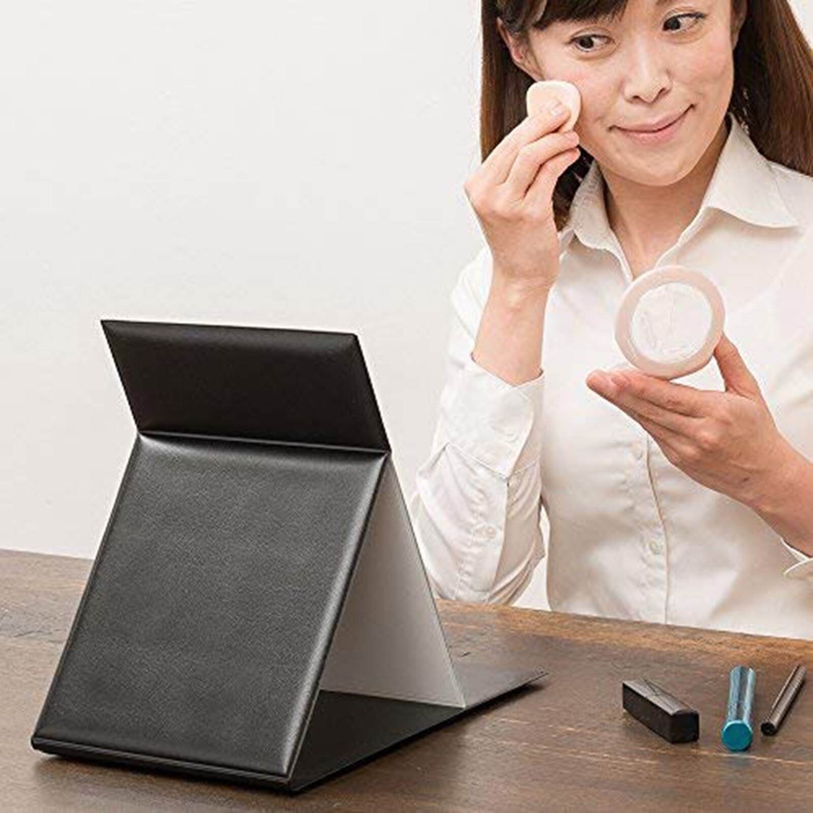 Ultra-thin Folding Make Up Mirror Folding Convenient Mirror Modern Student Beauty Mirror Makeup Folding Cosmetic Mirrors