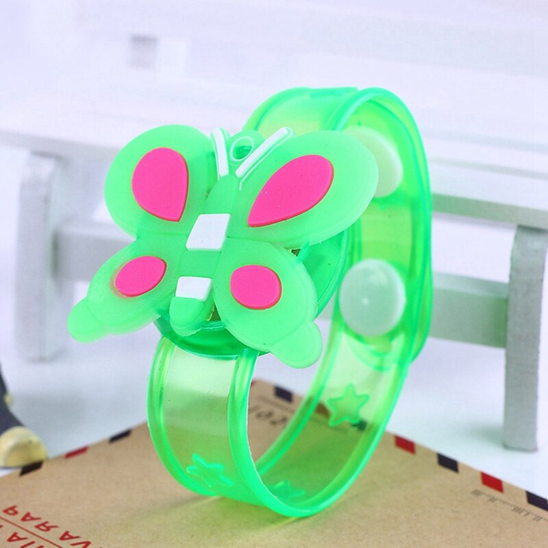 Random Kids Toys Light Flash Toys Wrist Hand Take Party Dinner Toys Glow In The Dark